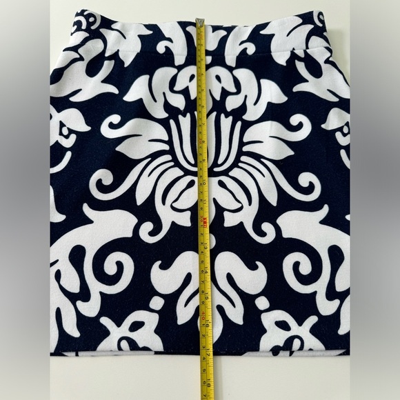 INC International Navy Blue and Blue White A-line pull on skirt. Size 4P - Picture 5 of 6